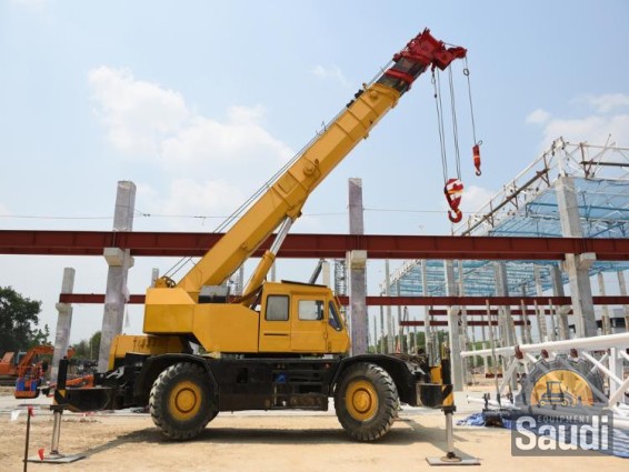 24022728243_reliable-cranes-best-applications-for-mobile-cranes.jpg